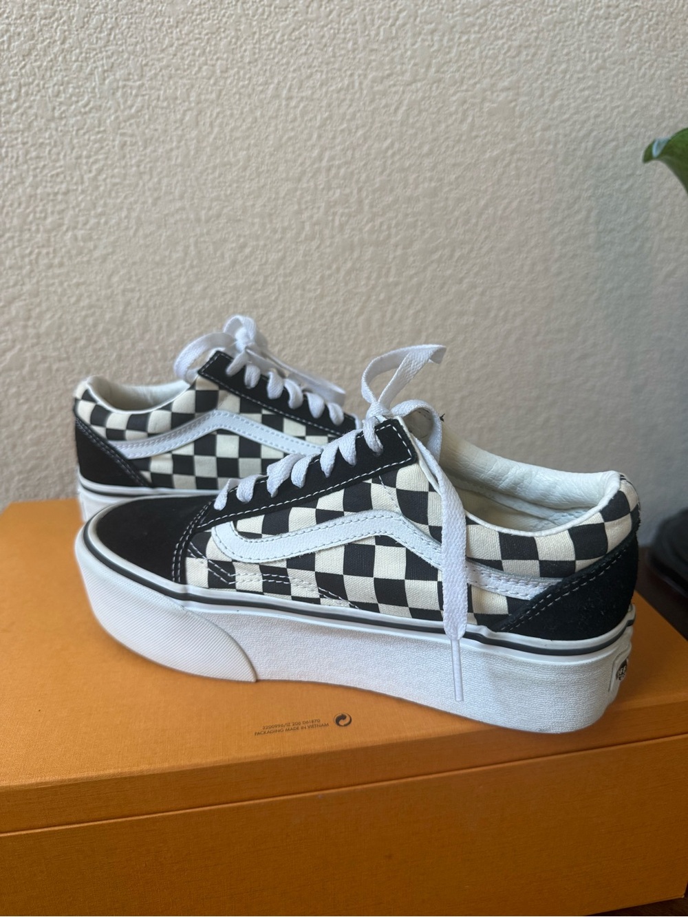 Vans Old Skool Stackform Checkerboard Platform Sneakers Women’s 5.5 Men’s 4 EUC - Picture 8 of 12